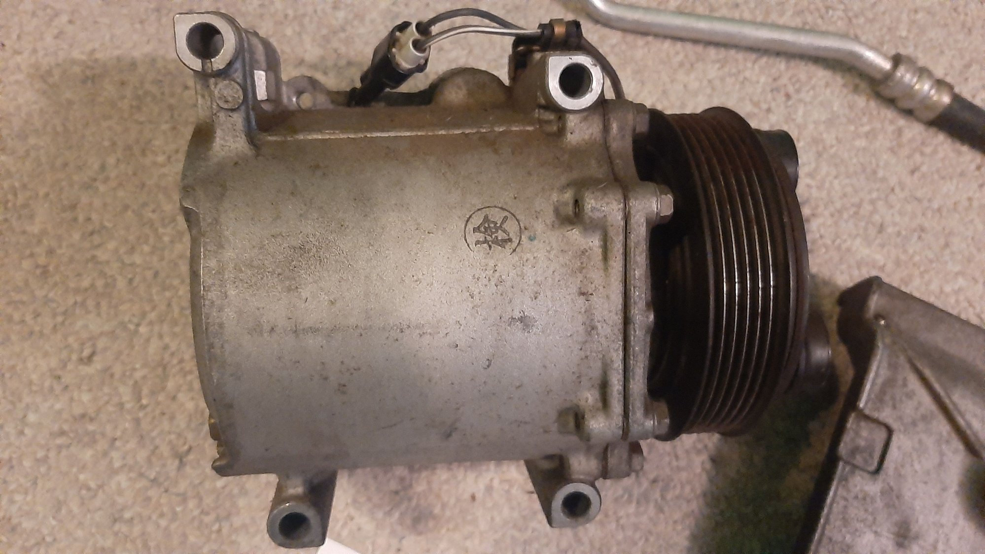 Accessories - evo 8/9 ac compressor - Used - 2003 to 2006 Mitsubishi Lancer Evolution - Winnipeg, MB R3R3G3, Canada