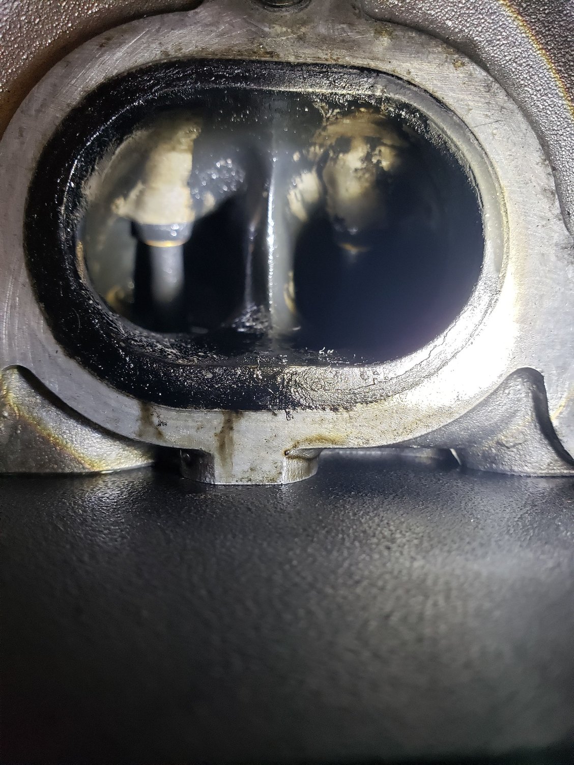 Valve guides leaking? EvolutionM Mitsubishi Lancer and Lancer