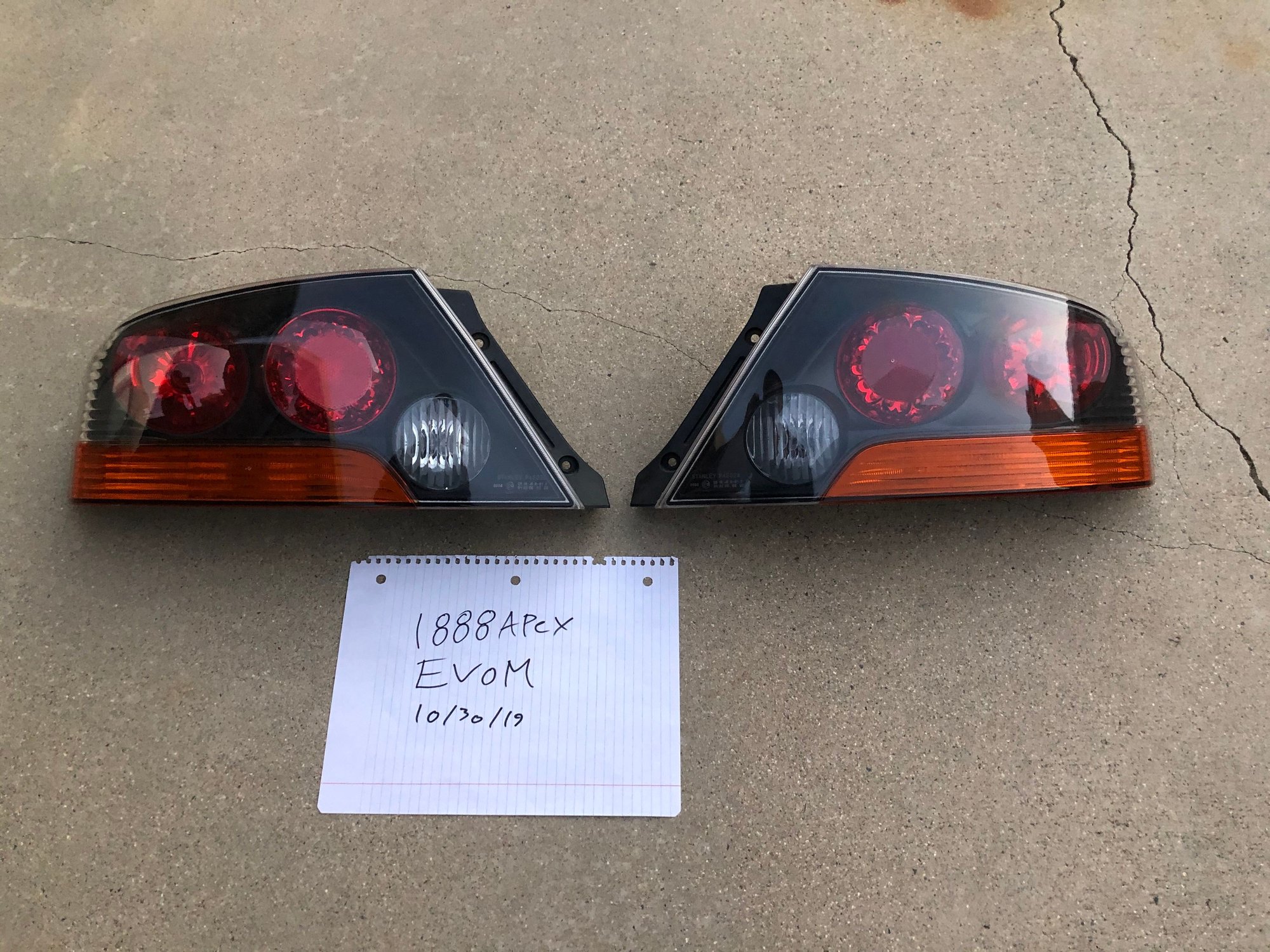 Exterior Body Parts - JDM evo 8 MR taillights (Stanley) - Used - 2003 to 2006 Mitsubishi Lancer Evolution - Riverside, CA 92507, United States