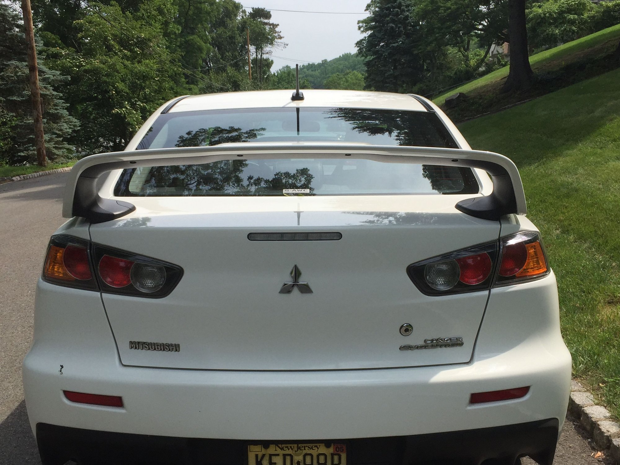 2011 Mitsubishi Lancer Evolution - 2011 Evolution GSR - Used - VIN ja32w8fv5bu036690 - 32,800 Miles - 4 cyl - AWD - Sedan - White - Morristown, NJ 07960, United States