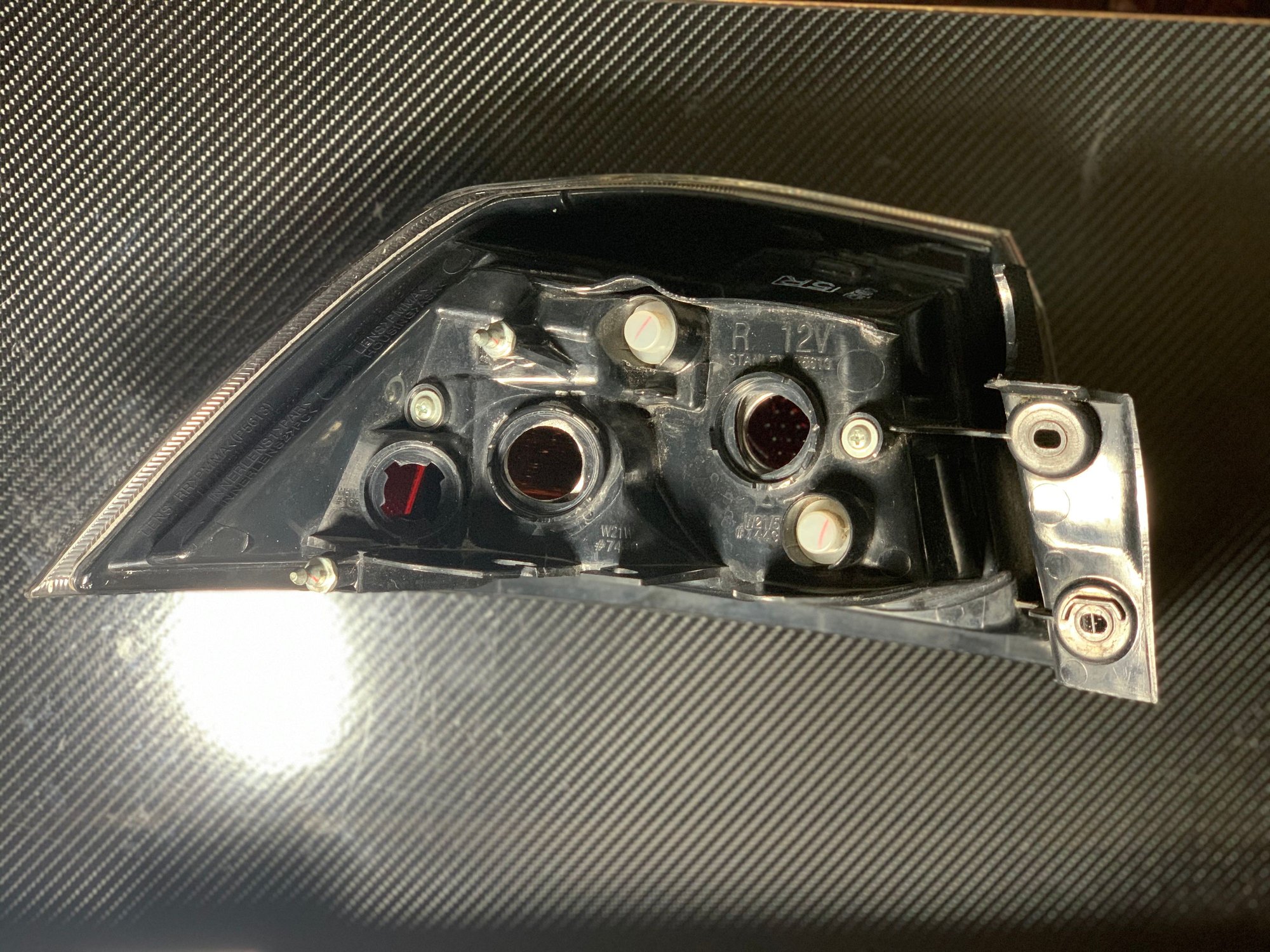 Lights - 2008-2015 Mitsubishi Lancer Evo OEM Tail Light - Used - 2008 to 2015 Mitsubishi Lancer Evolution - 2008 to 2017 Mitsubishi Lancer - Missouri City, TX 77459, United States