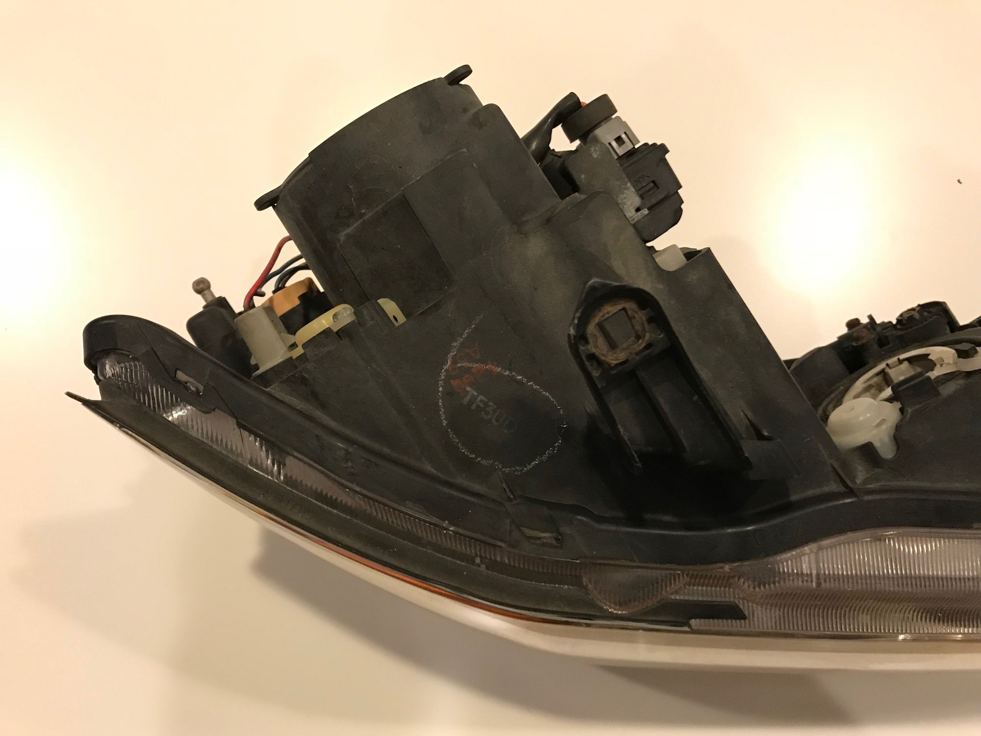 Lights - Evo VIII OEM Headlights - Used - 2003 to 2008 Mitsubishi Lancer Evolution - Yardley, PA 19067, United States