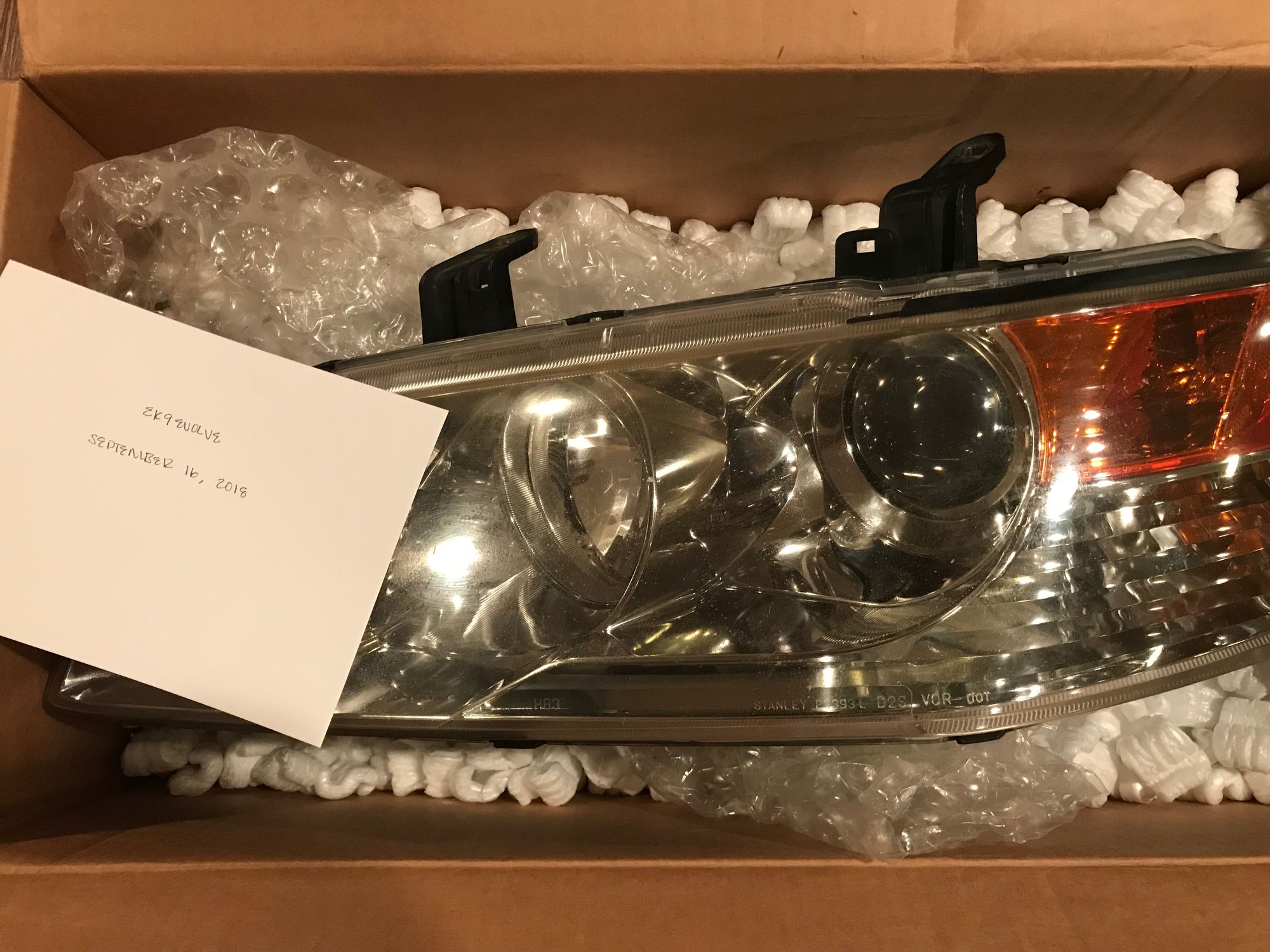 Lights - Evo VIII OEM Headlights - Used - 2003 to 2008 Mitsubishi Lancer Evolution - Yardley, PA 19067, United States