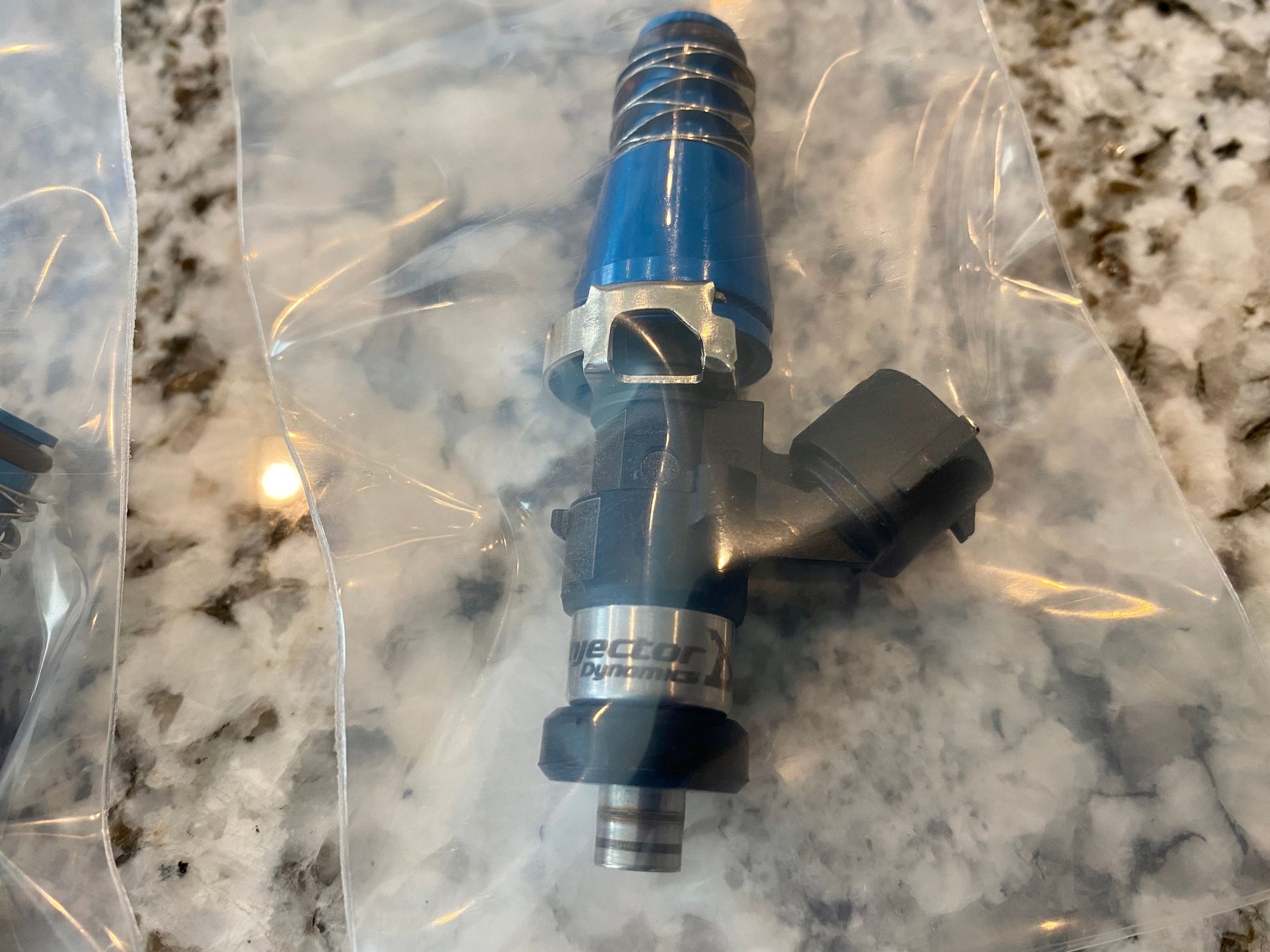 Engine - Intake/Fuel - Injector Dynamics ID2000 Injectors - Used - 2003 to 2006 Mitsubishi Lancer Evolution - Gilbert, AZ 85298, United States
