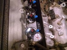 Fuel injectors are 750cc by precision they are only on top like this for the pic only.