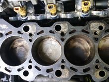 I used brake cleaner and loads of paper towels and rags. And I used...yep you guessed it lol, I used a blue scotch pad to clean and buff the gasket area to a smooth shine. I gotta tell yeah the steel wool and scotch pads have really been coming in handy for me lately for cleaning tasks hehehe