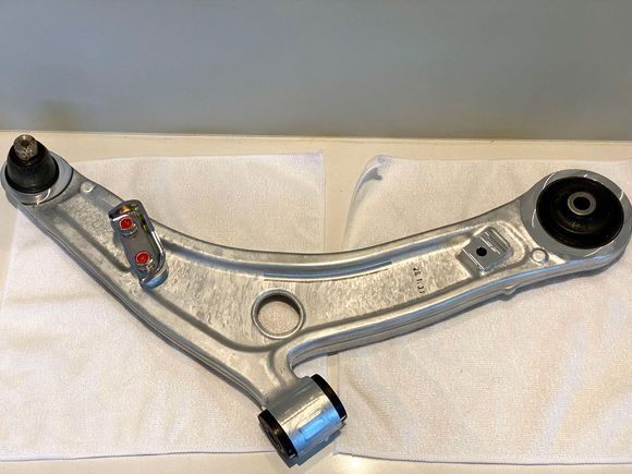 ^Lower control arm, front right-hand side 4013A182