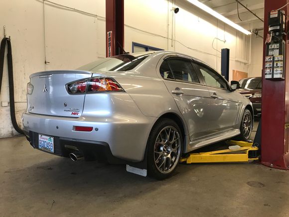 Heat Shields, S-AWC Badging, OEM Mud flaps and OEM Side Wind Deflectors installed.