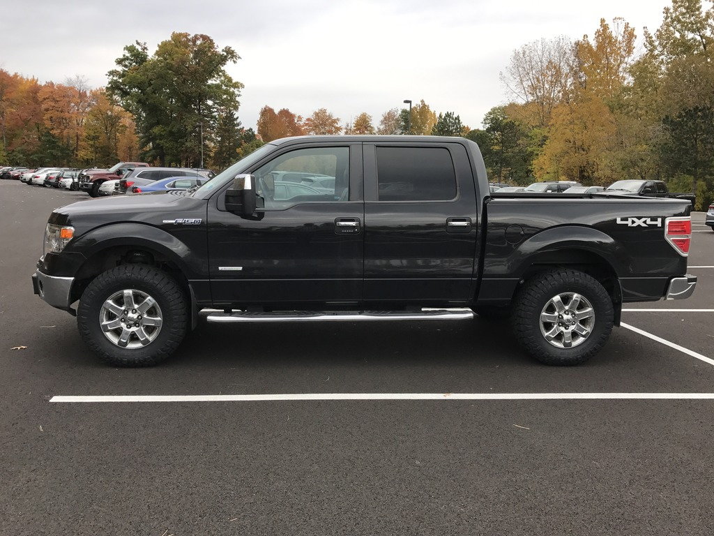 Pics Of 09 14 With 295 70 18 And A Level Ford F150 Forum Community Of Ford Truck Fans
