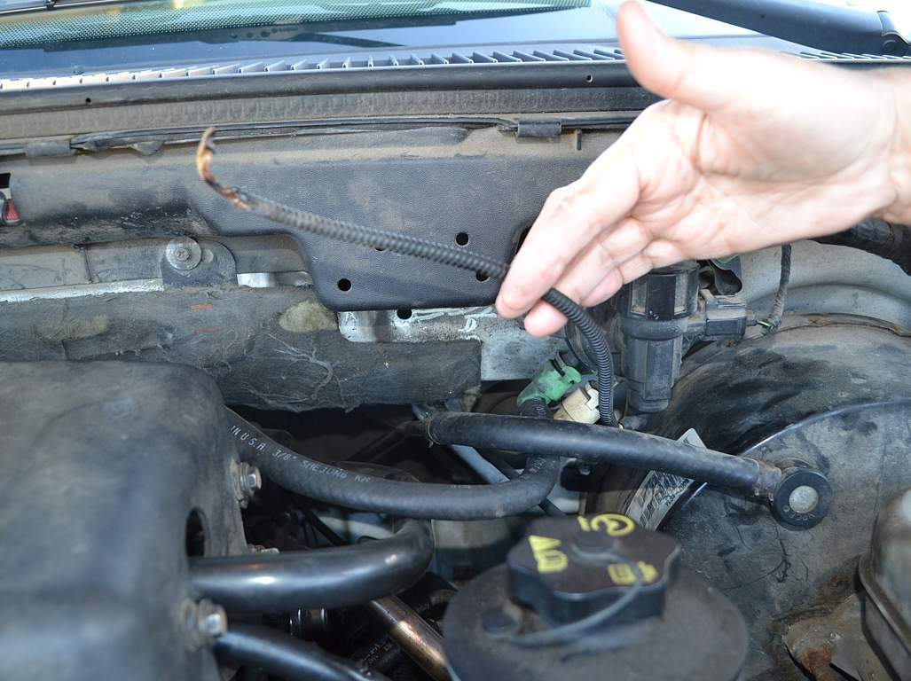 Wires under the hood Ford F150 Forum Community of Ford Truck Fans