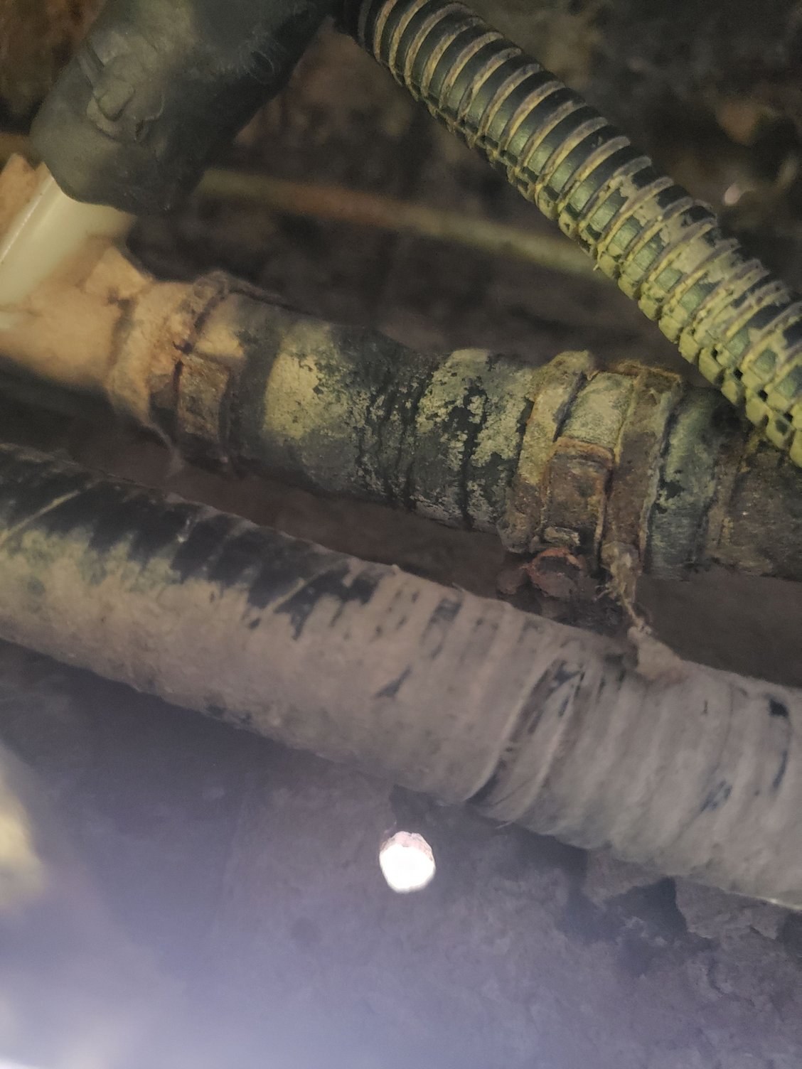 Help with rusted fuel line 2000 F150 XLT 5.4 4x4 - Ford F150 Forum ...