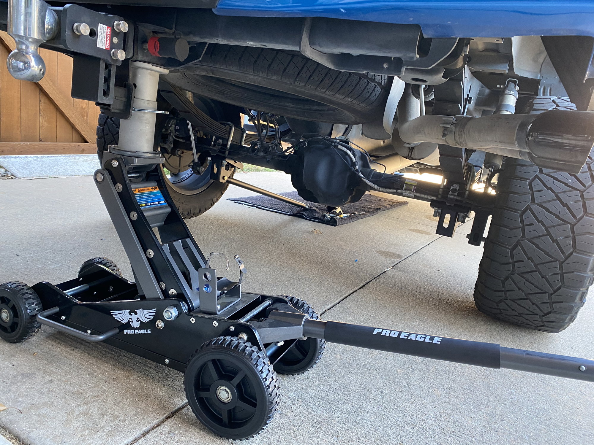 What Floor Jack Do You Use On Your F150 Ford F150 Forum Community Of Ford Truck Fans