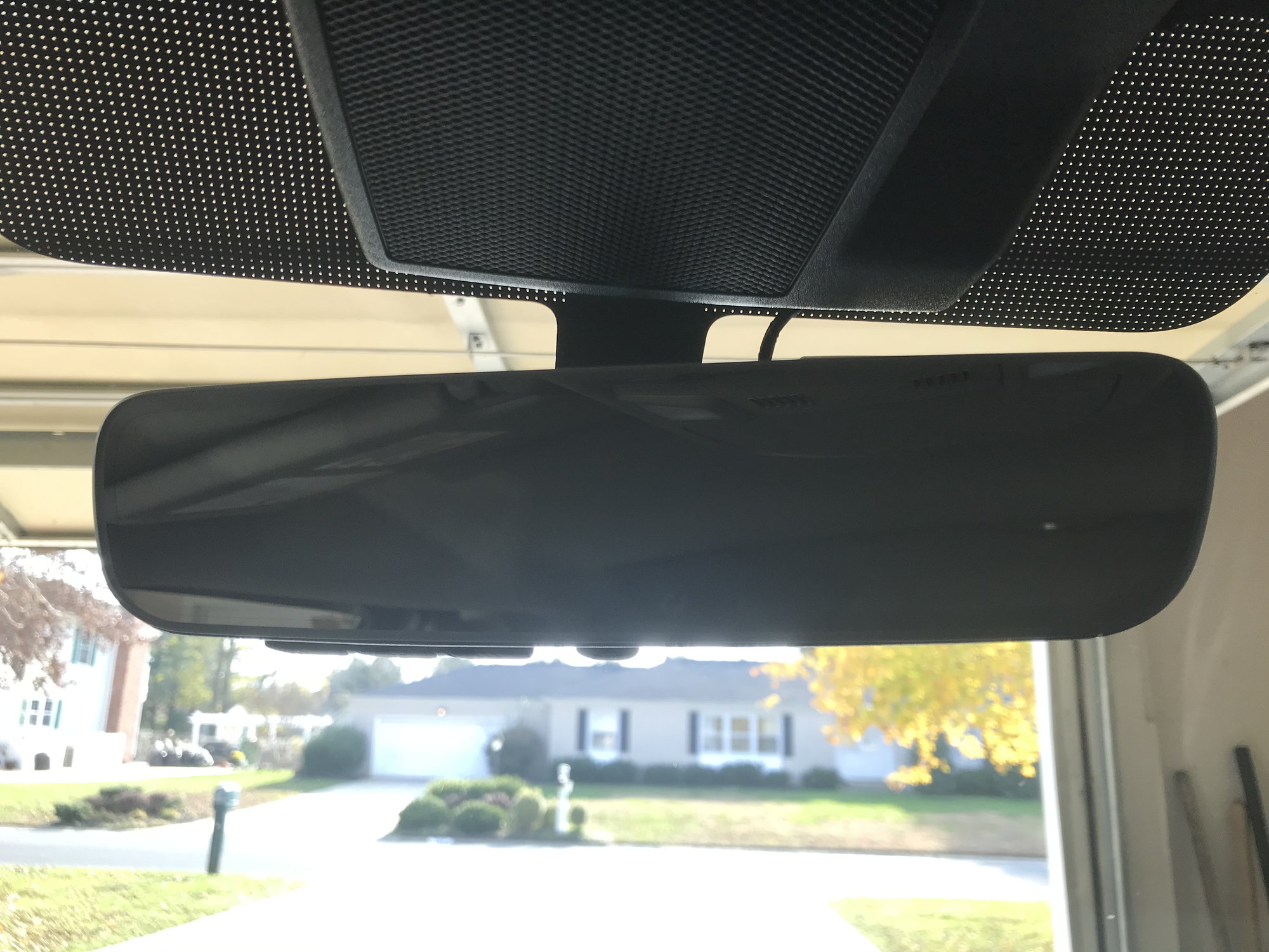 Adding Auto Dimming Rear View Mirror to 2020 STX - Ford F150 Forum - Community of Ford Truck Fans 2018 Ford F150 Auto Dimming Rear View Mirror
