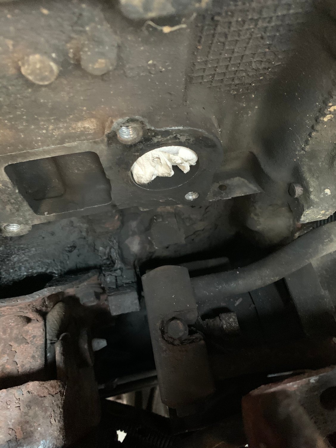 How to clean exhaust manifold surface. 01 SCREW 5.4 Ford F150 Forum