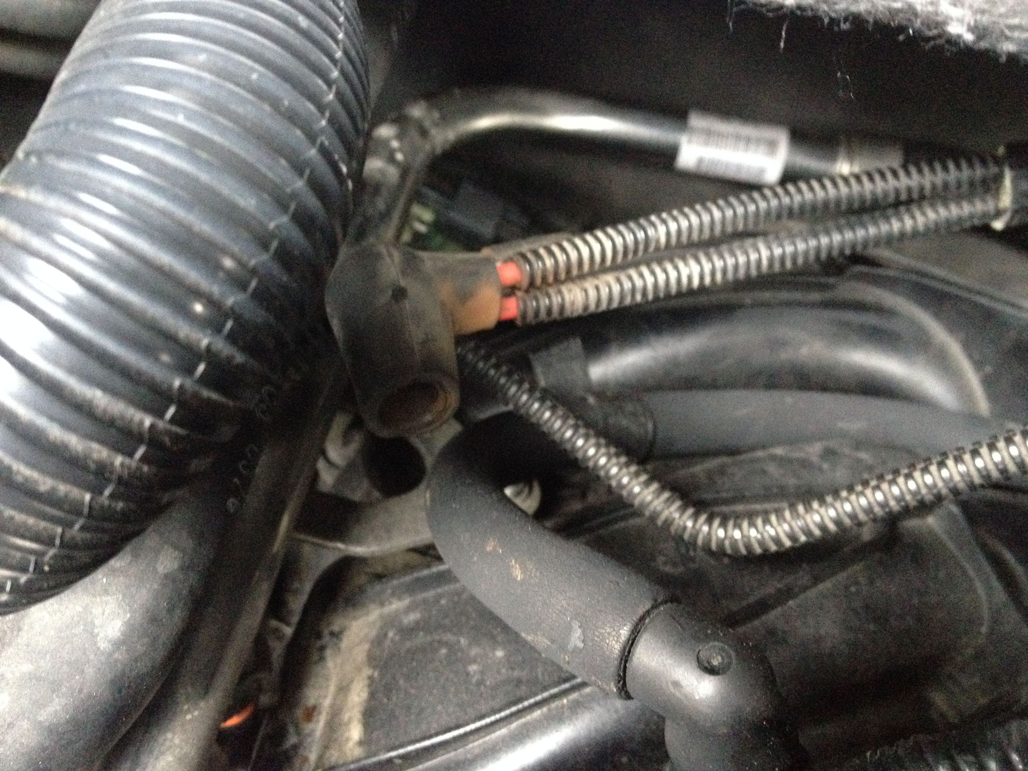 Vacuum leak found, HELP ID part/ 04 5.4 - Ford F150 Forum - Community ...