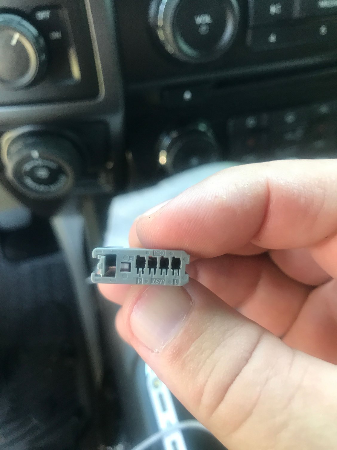 2016 F150 USB Media Hub Ford F150 Forum Community of Ford Truck Fans