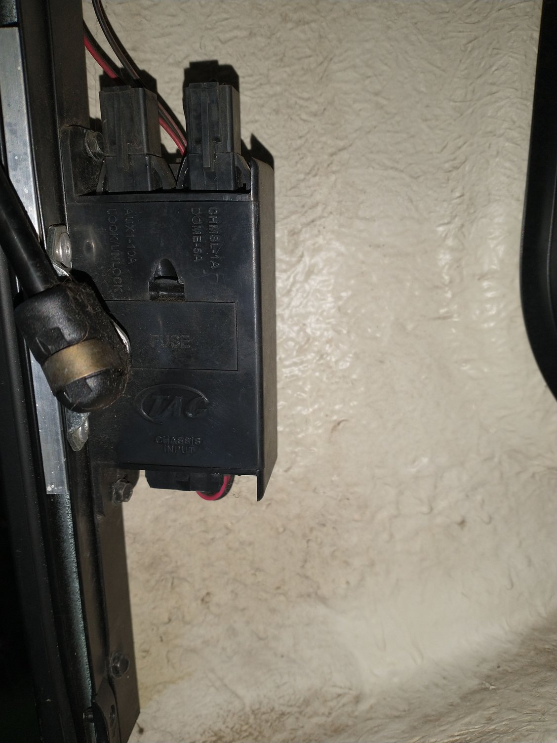 Leer truck topper wiring? - Ford F150 Forum - Community of Ford Truck Fans