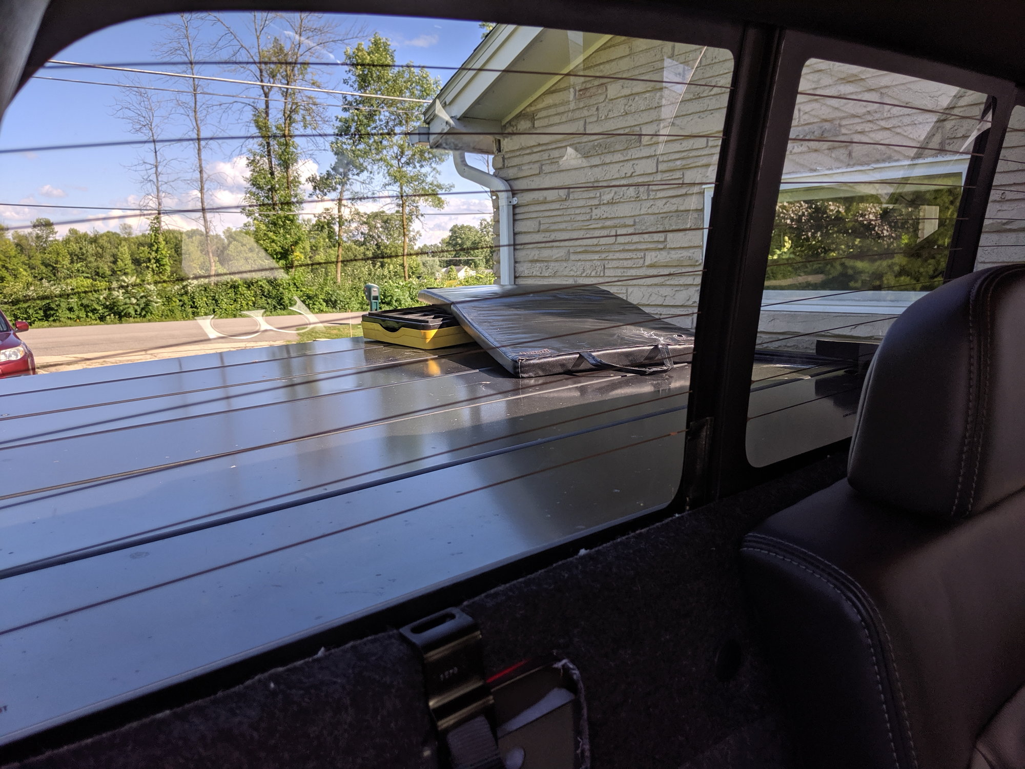 need help! I broke the driver side glass of my 3 piece power slider rear  window. 2022 tacoma. I've made 4 appointments with 3 different auto glass  companies and they all either