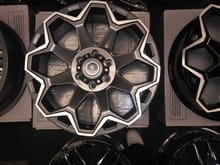 FP06 20x9 Wheel Fits 6 Lug Ford® Trucks - Gunmetal Machined Face - 4Play Blade Runner Wheel