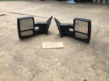 2007-14 tow mirrors. power directional with interior door switch. $150