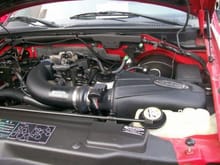 4.6L V8 VOLANT CAI