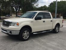 My clean 08 Lariat 2wd in White Wheat