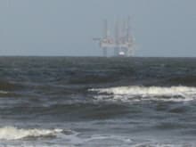 Rig is right off the beaches.