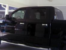 added leveling kit to the body lift