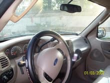 Steering wheel and interior