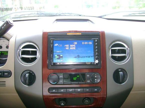 JVC indash