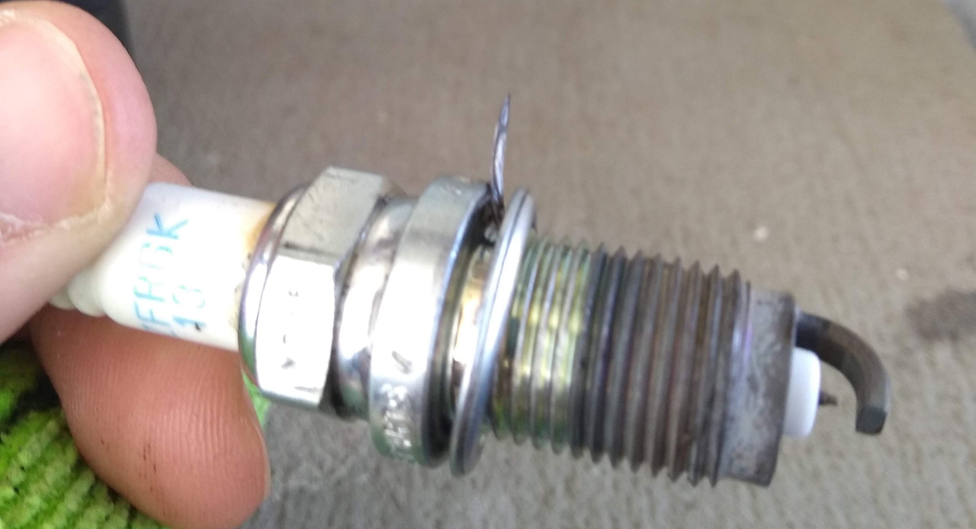 finally plagued by the loose spark plugs unofficial honda fit forums loose spark plugs