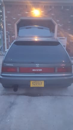 Rear garnish from Si and a reflective CIVIC that was left over from my 1st hatch the cream almond 88.