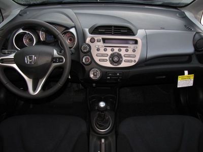 new 2010 honda fit manualsport 8539 5629416 4 400