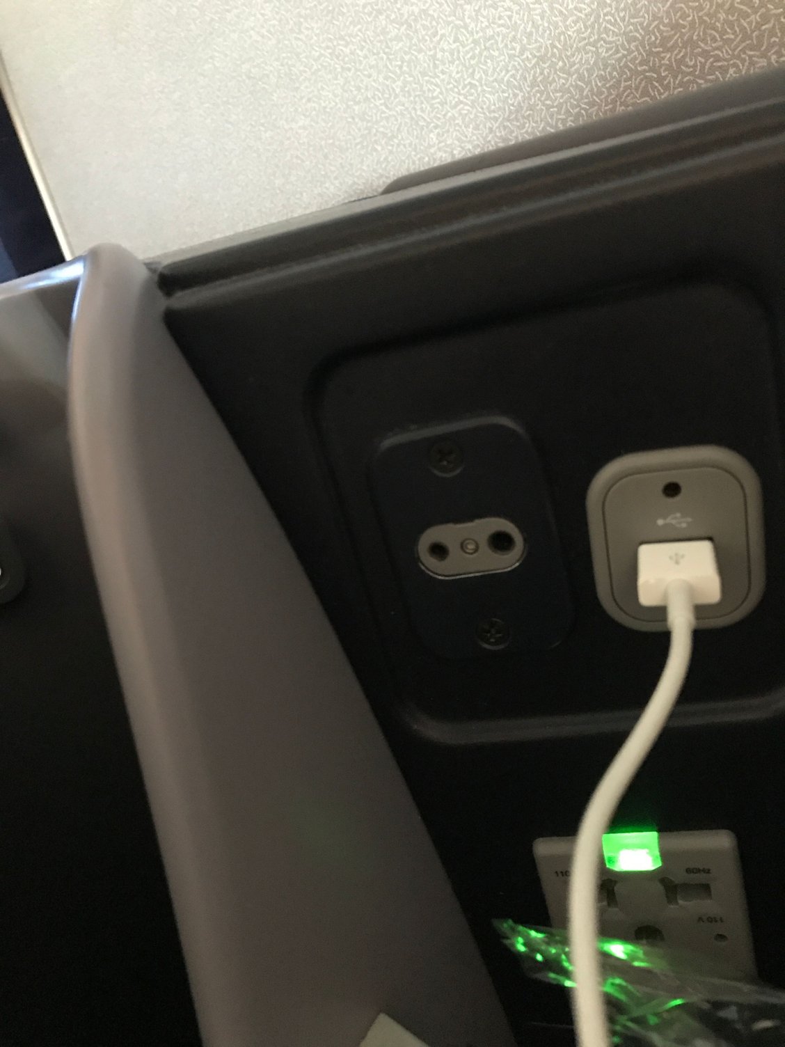 Have a Simple Question About United Airlines/MileagePlus? Ask Here