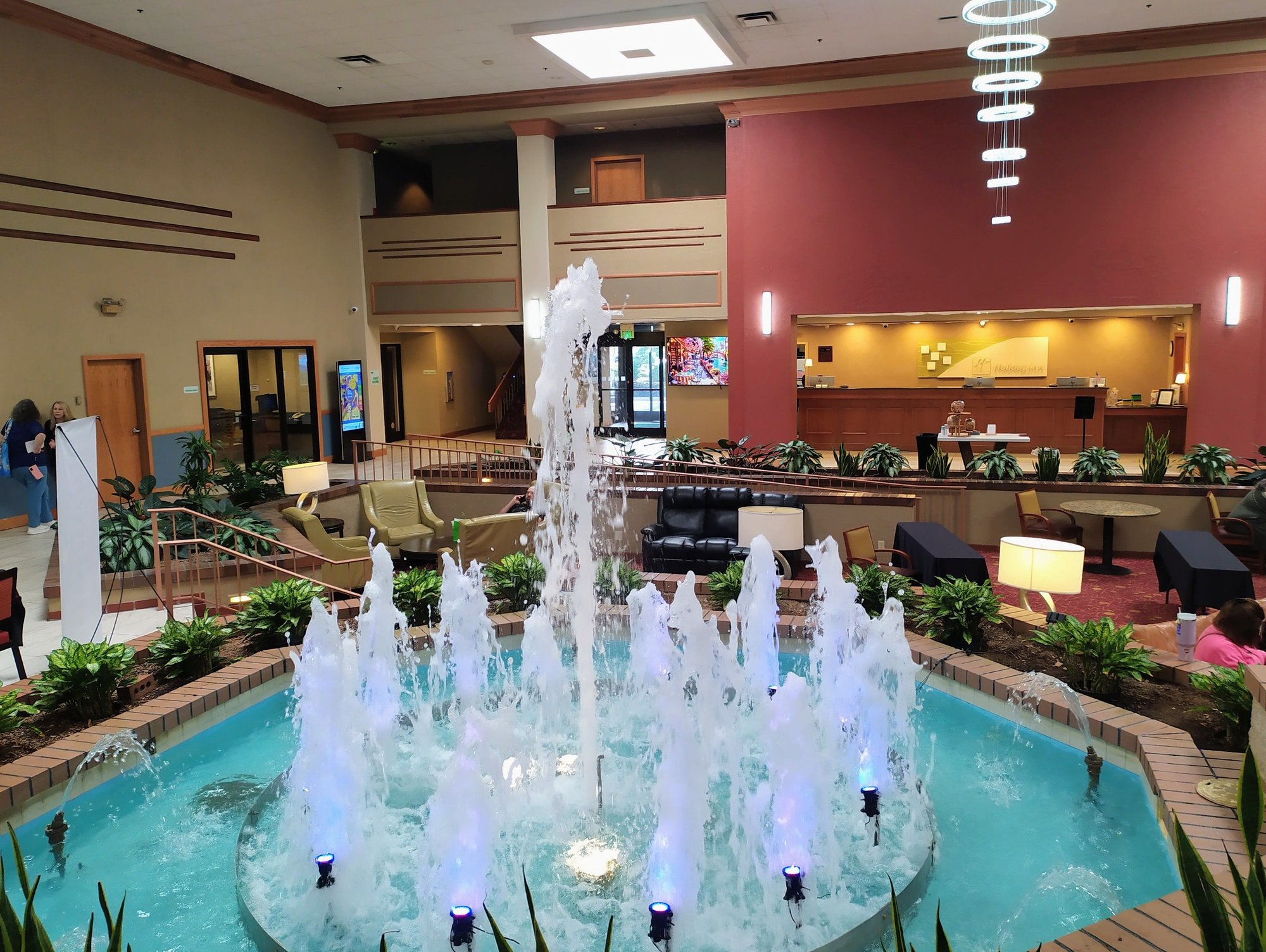 A closer look and different angle of the fountain in the atrium 
