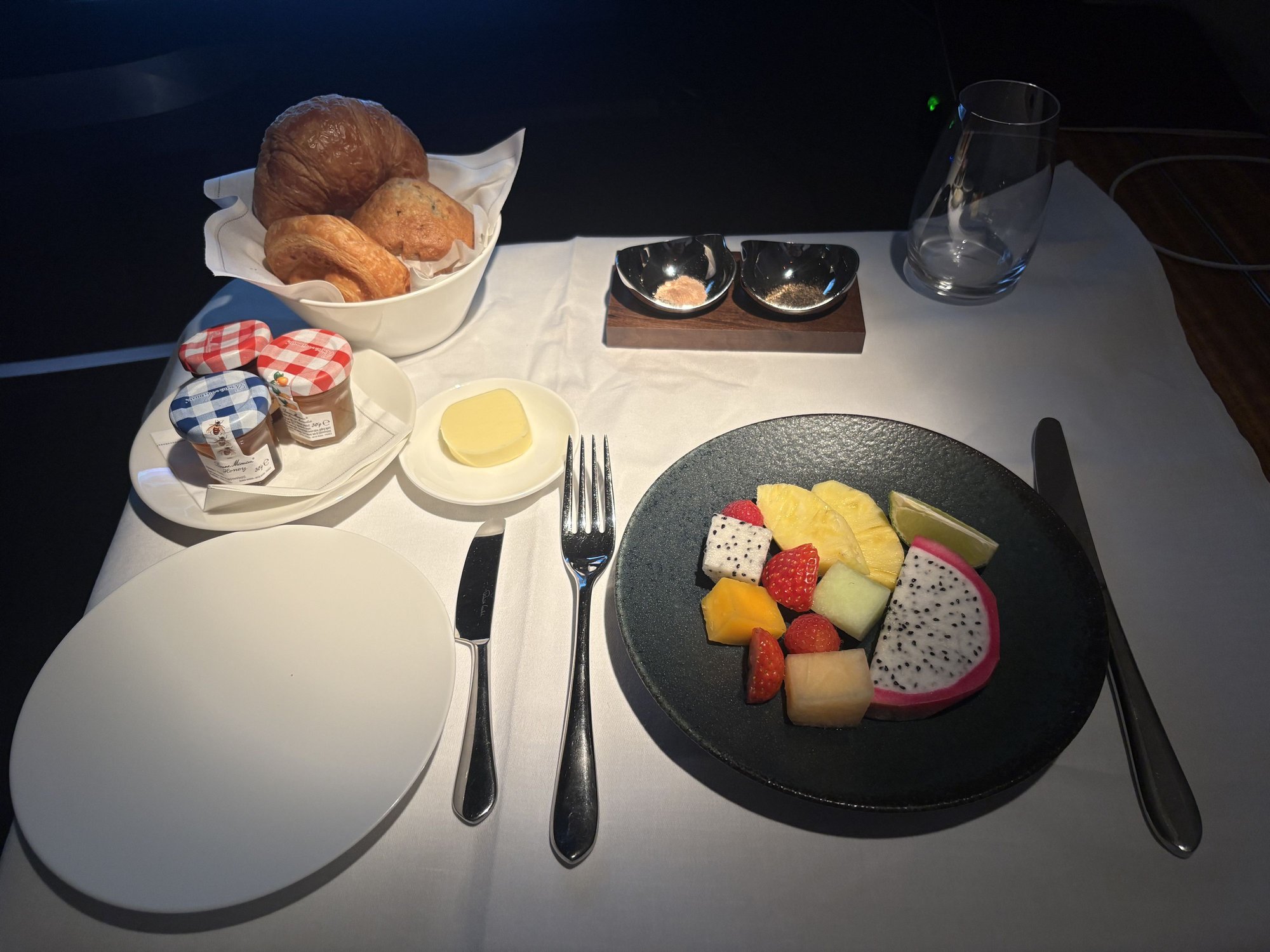 Seasonal fresh fruit