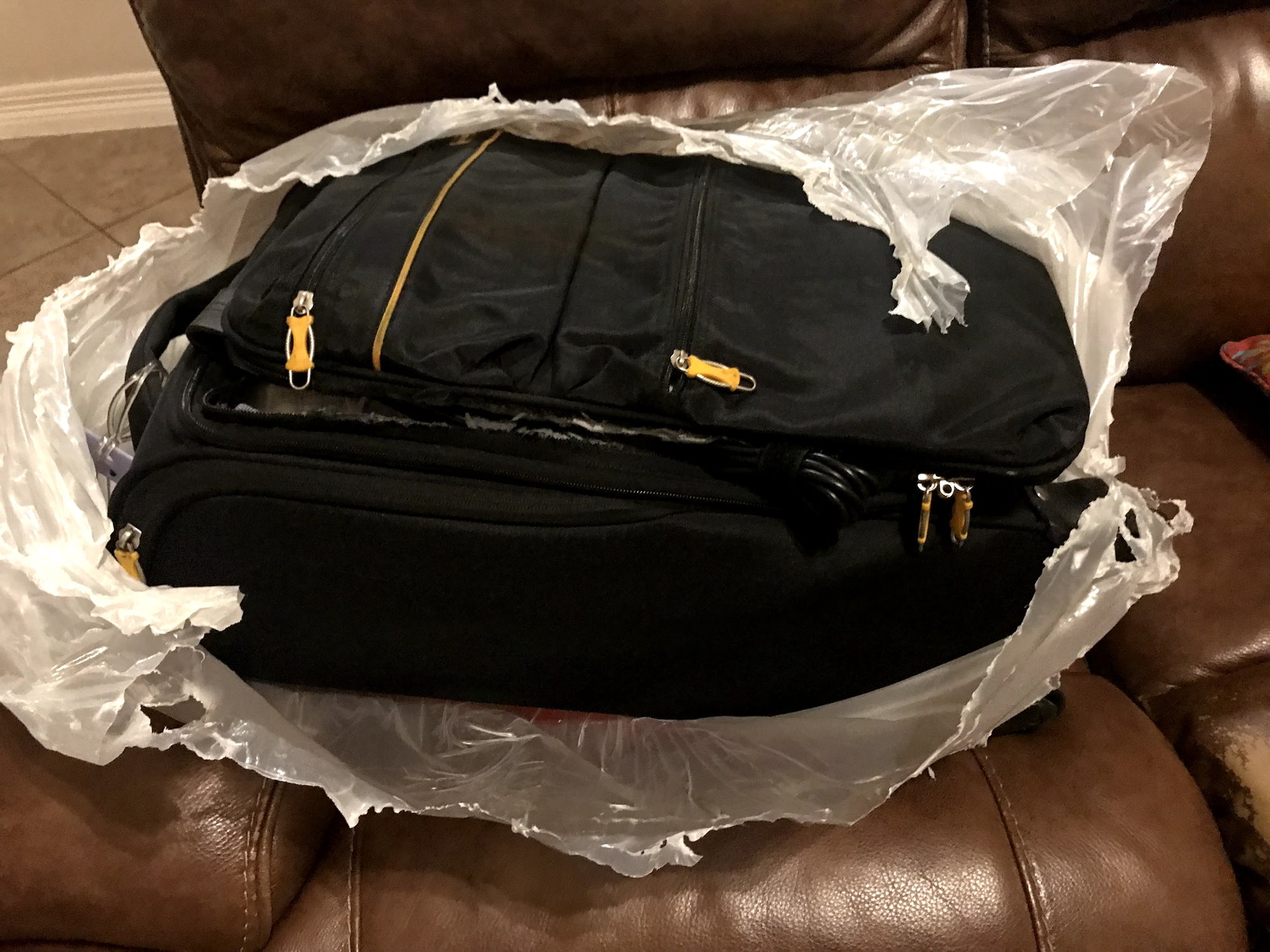 delta airlines damaged luggage