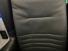 Non-inflatable seat