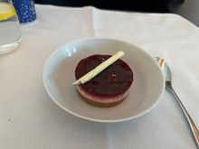 Cheesecake was very tasty.