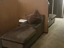 Day beds in HKG lounge