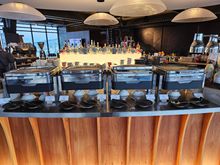 Lounge - breakfast