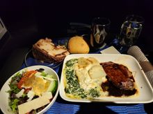 Before I set flyertalk ablaze, I enhanced my tray courtesy of Elis at ORD to what I think it should look like ;)