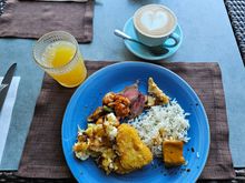 Sanasana - breakfast