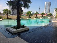 Hilton Danang pool