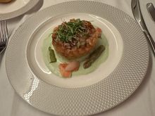 Smoked Salmon Poke Tartare. I rather enjoyed this, at first I did think however it was the caviar salmon dish, sadly not. The wasabi cream I though was very good - for me the best starter I’ve had on BA in a while. 