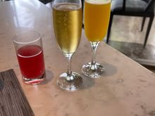 Free flowing Prosecco! 