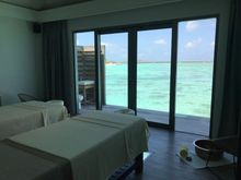 Spa Couples Room w/ Outdoor Toilet lol