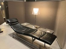 Freud-style chaise longue 