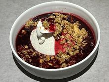 Gelato - vanilla with granola and cranberry 