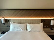 Hilton Glasgow King Bed